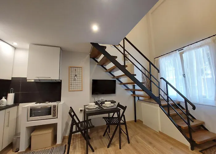 Urban Minimalistic Maisonette!